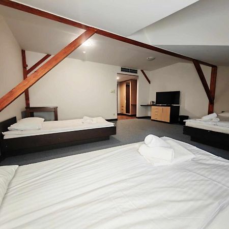 Maka I Magia Obiady Domowe Hotel Zambrow Luaran gambar