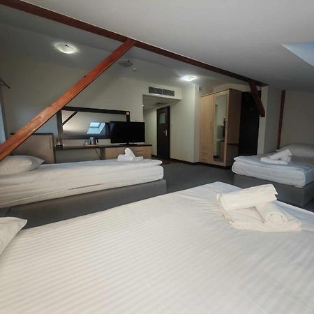 Maka I Magia Obiady Domowe Hotel Zambrow Luaran gambar