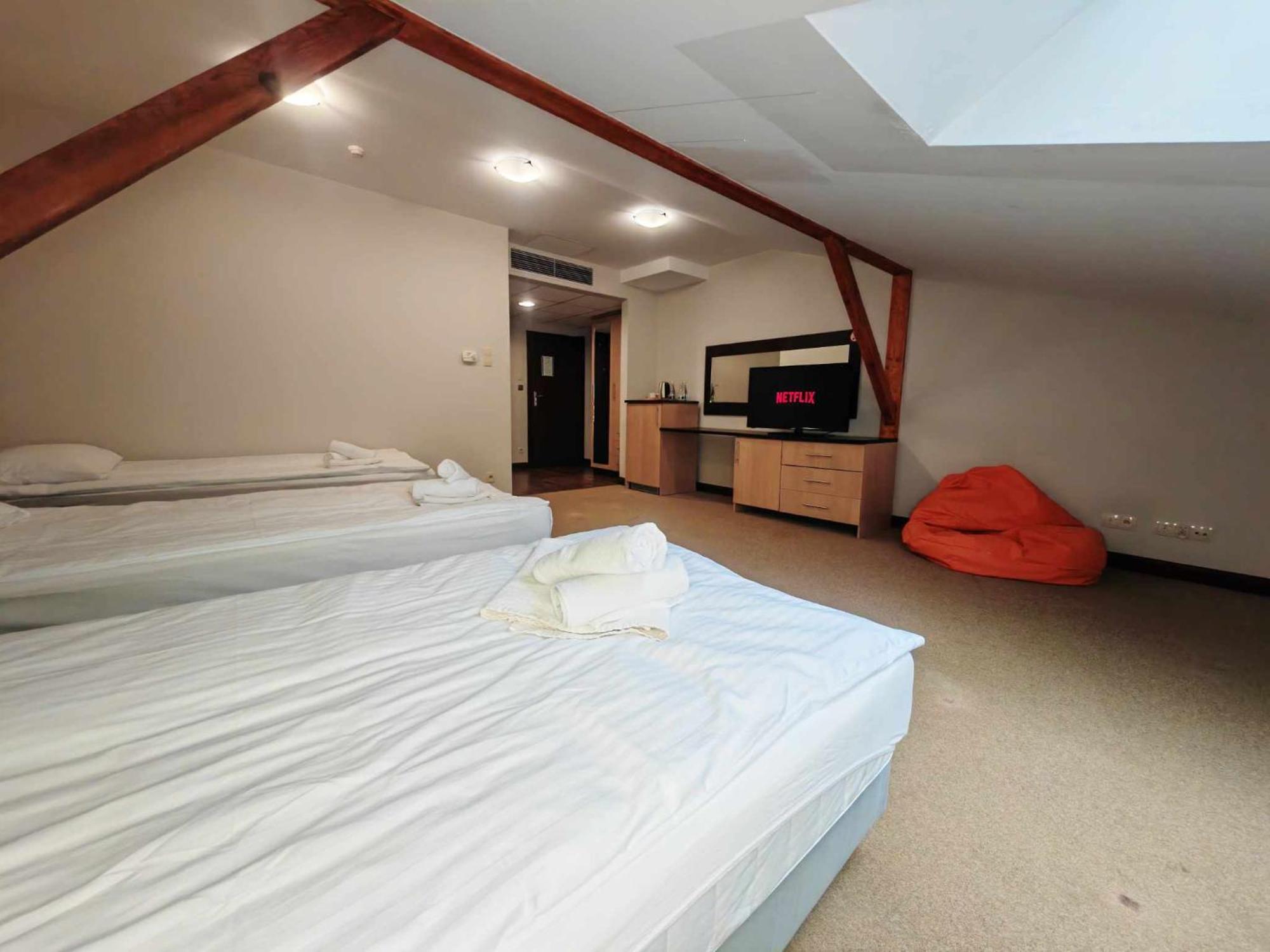 Maka I Magia Obiady Domowe Hotel Zambrow Luaran gambar